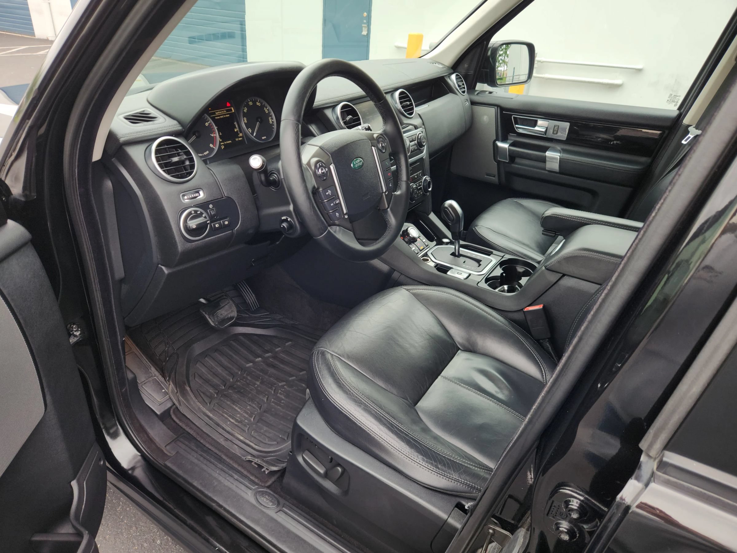 Used 2012 Land Rover LR4 HSE LUX AWD/4WD image 7
