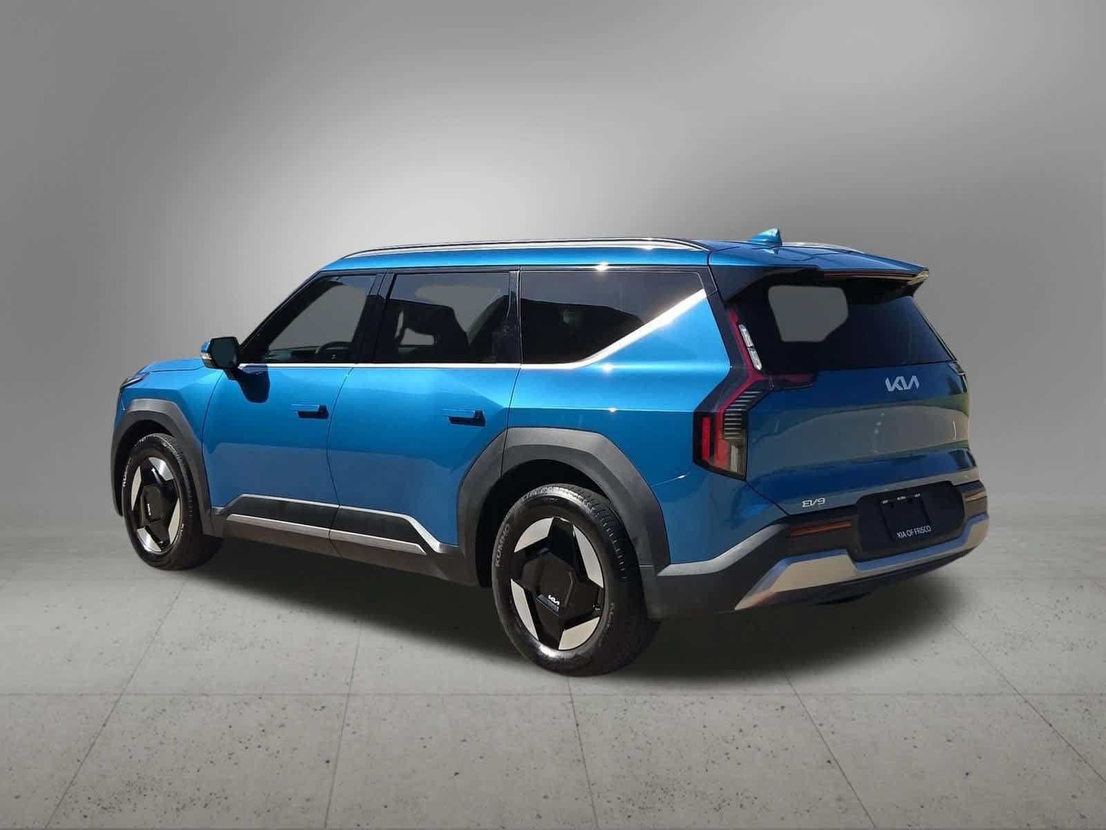 Certified 2024 Kia EV9 Wind AWD/4WD image 4