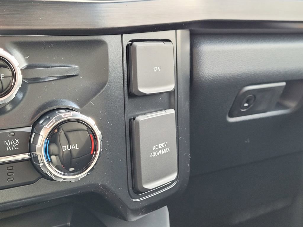 New 2026 Ford F350 Lariat w/ FX4 Off-Road Package image 45