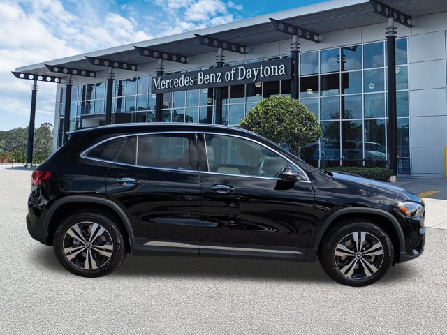 Used 2025 Mercedes-Benz GLA 250 image 3