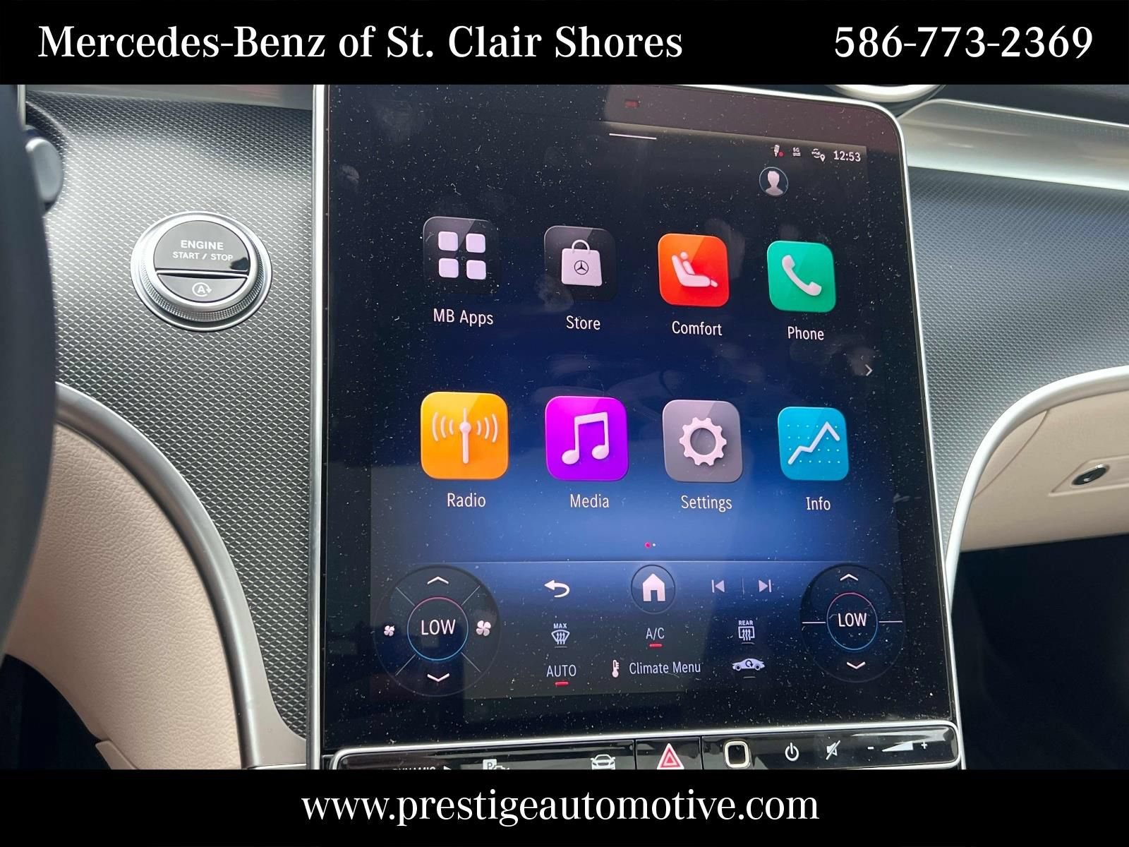 Used 2025 Mercedes-Benz C 300 4MATIC Sedan image 26