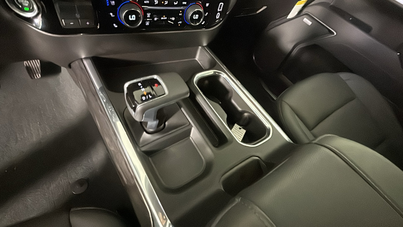 New 2026 Chevrolet Silverado 1500 LTZ AWD/4WD image 24