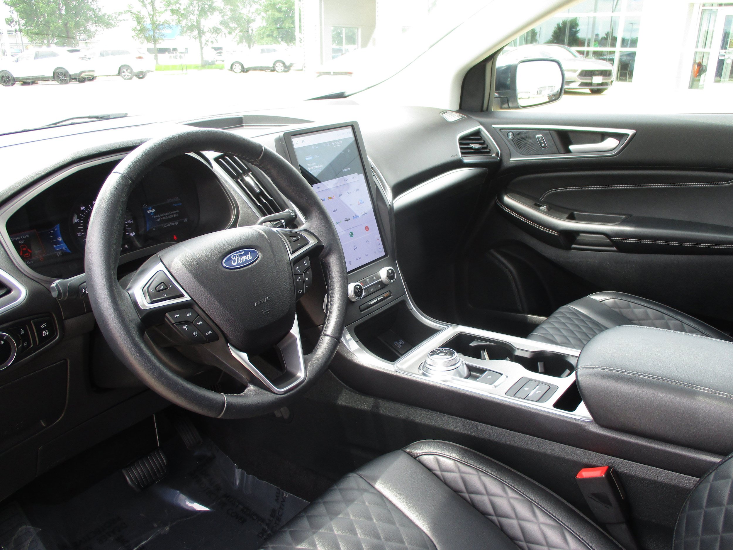 Used 2024 Ford Edge Titanium AWD/4WD image 15