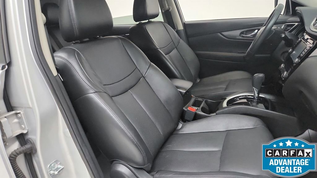 Used 2015 Nissan Rogue SL image 41