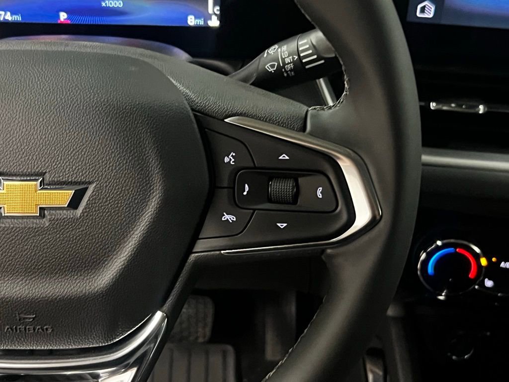 New 2026 Chevrolet TrailBlazer LT w/ LT Cold Weather Package FWD image 17