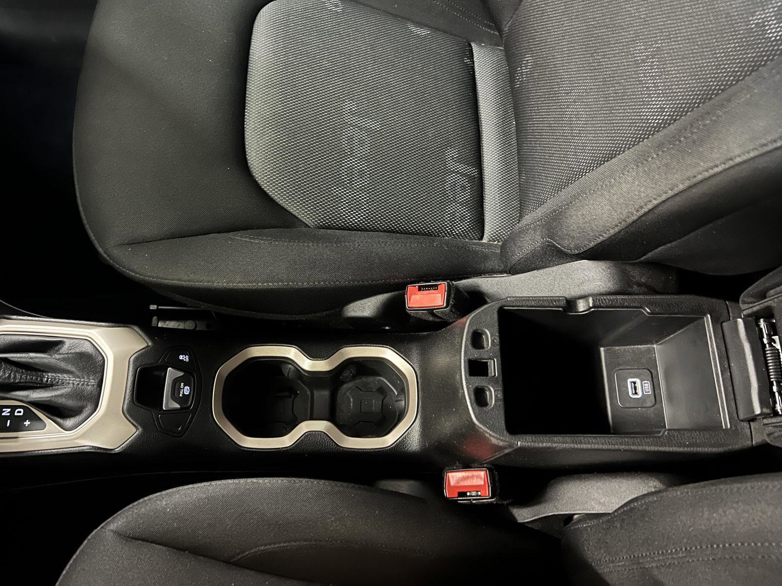 Used 2017 Jeep Renegade Sport w/ Power & Air Group image 24