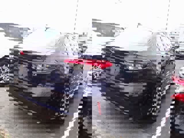 Used 2022 Toyota Corolla LE image 5