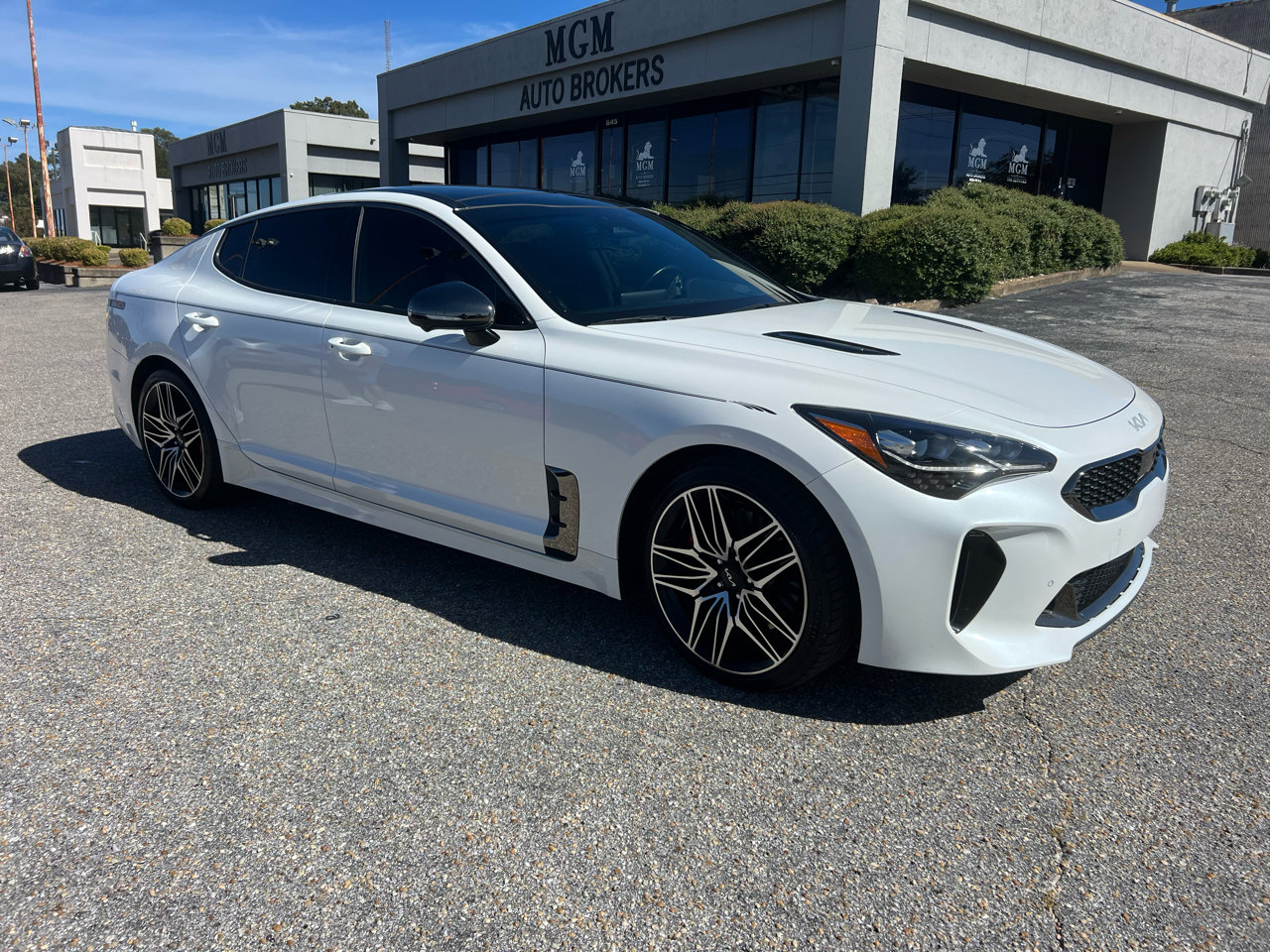 Used 2022 Kia Stinger GT2 image 23