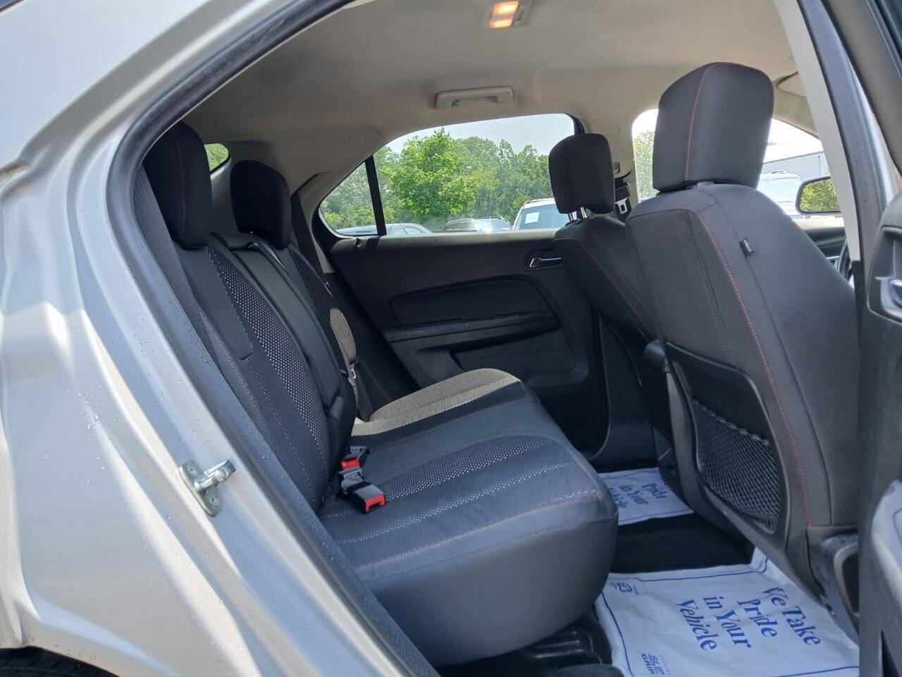 Used 2016 Chevrolet Equinox LT w/ Convenience Package image 12