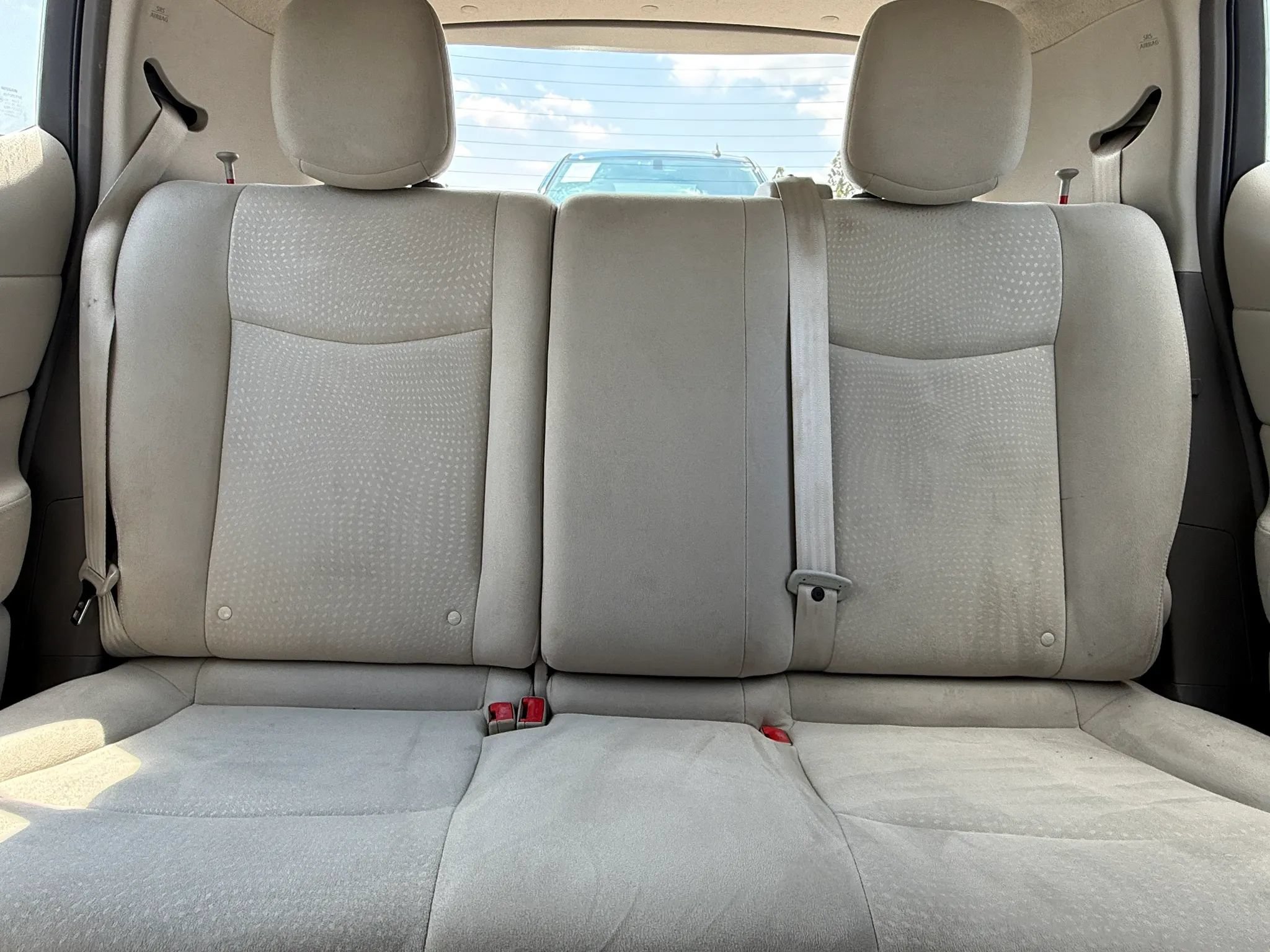 Used 2012 Nissan Leaf SL w/ Recycling/Organizational Pkg FWD image 22
