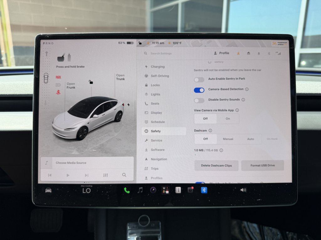 Used 2025 Tesla Model 3 Long Range RWD image 23