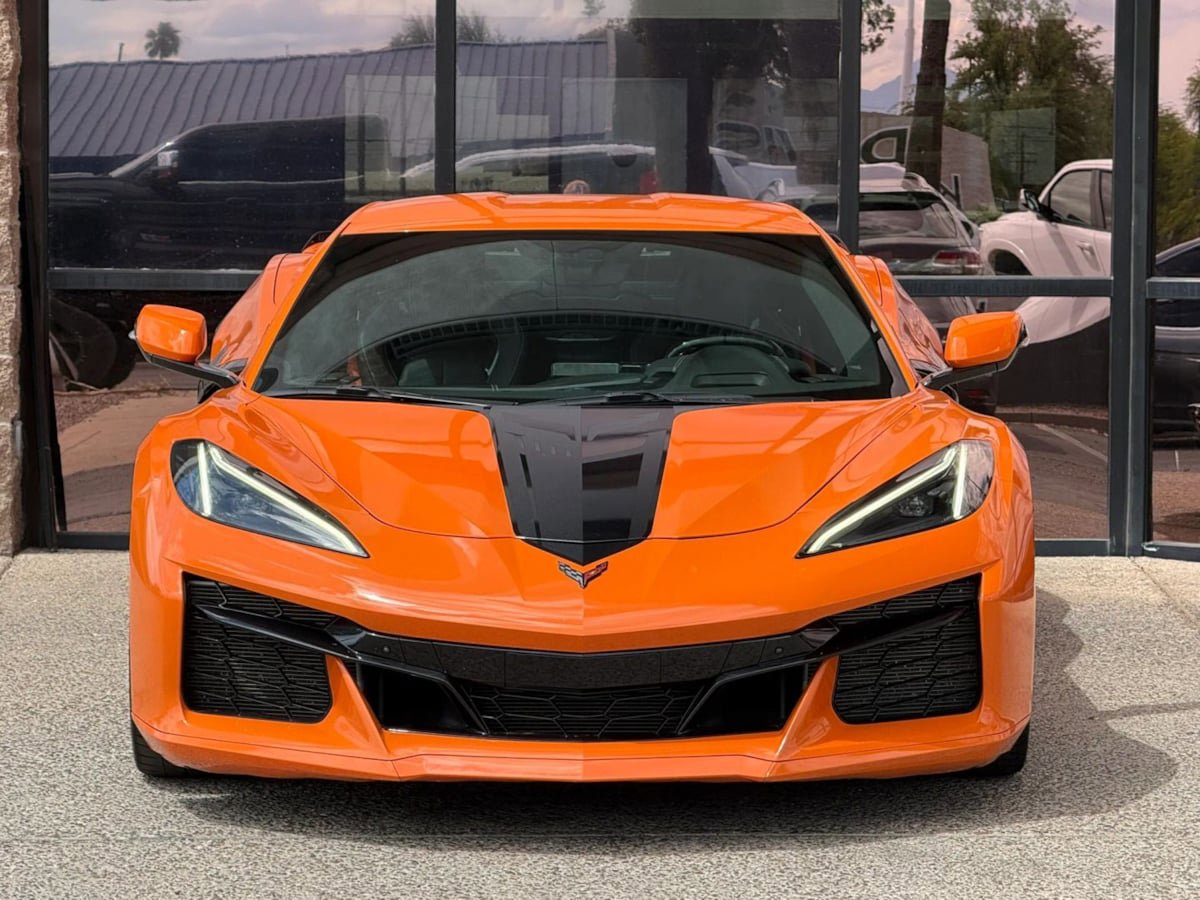 Used 2023 Chevrolet Corvette Z06 RWD image 21