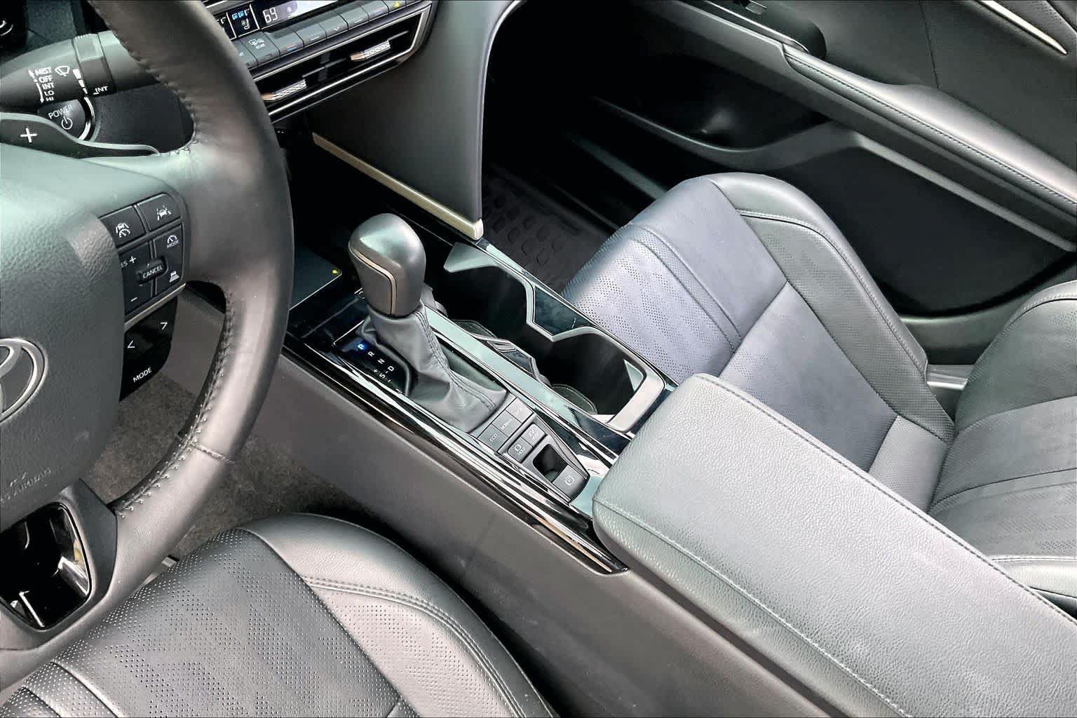 Used 2025 Toyota Camry XSE w/ Premium Plus Package FWD image 16