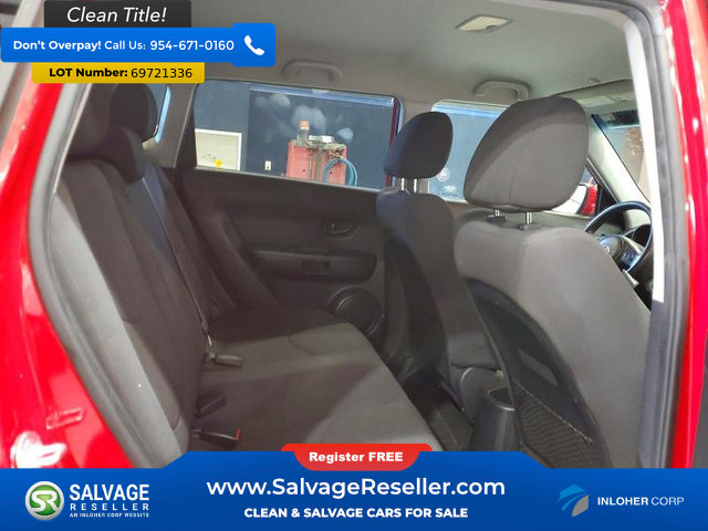 Used 2013 Kia Soul FWD image 15