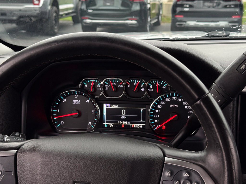 Used 2015 Chevrolet Silverado 1500 LT w/ LT Convenience Package AWD/4WD image 7