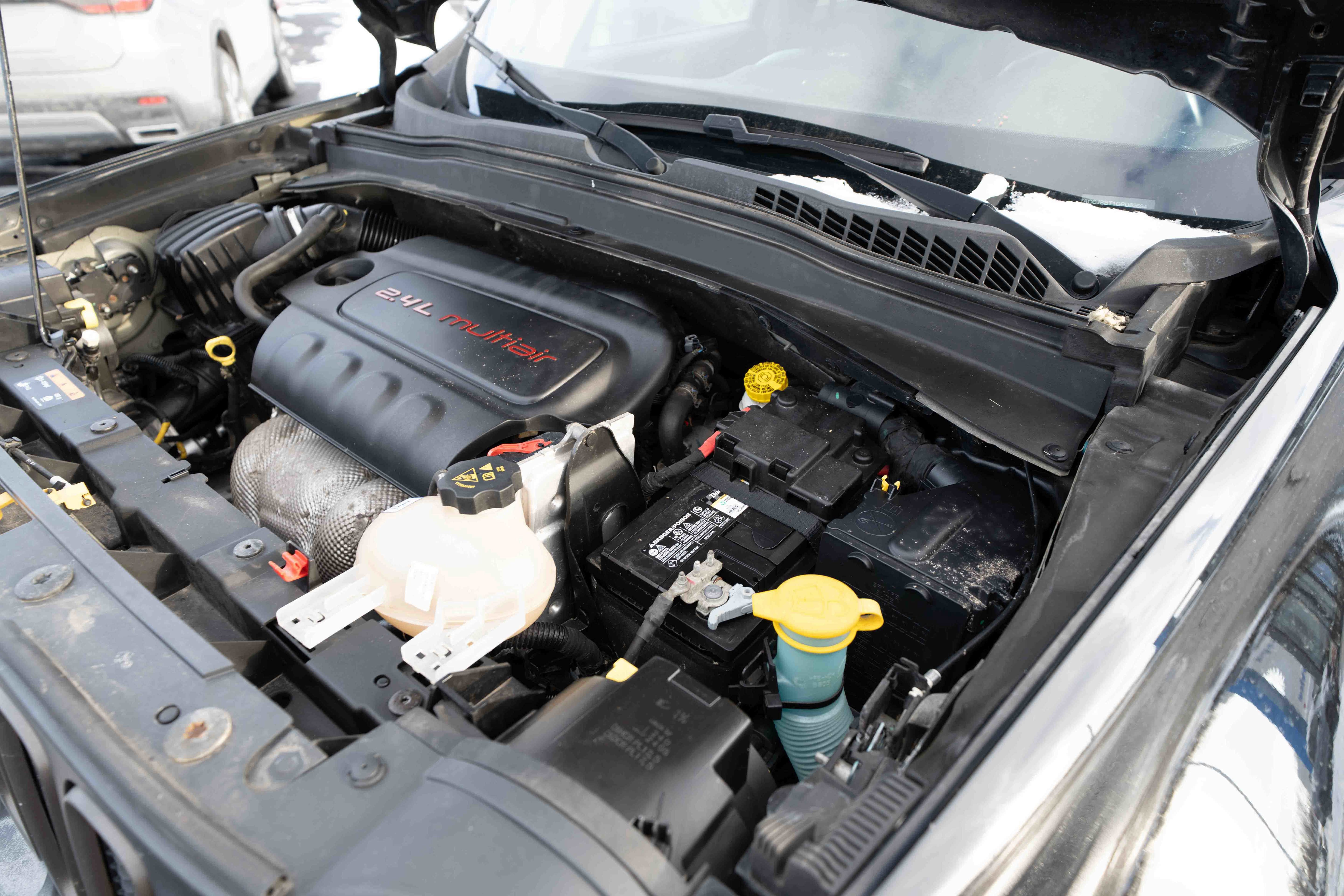 Used 2016 Jeep Renegade 75th Anniversary image 32