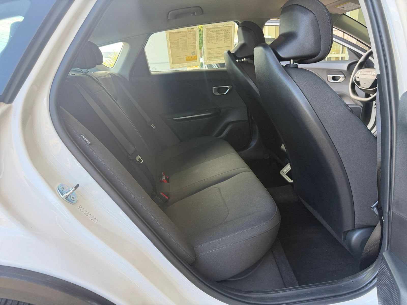 Used 2026 Kia K4 FWD image 40