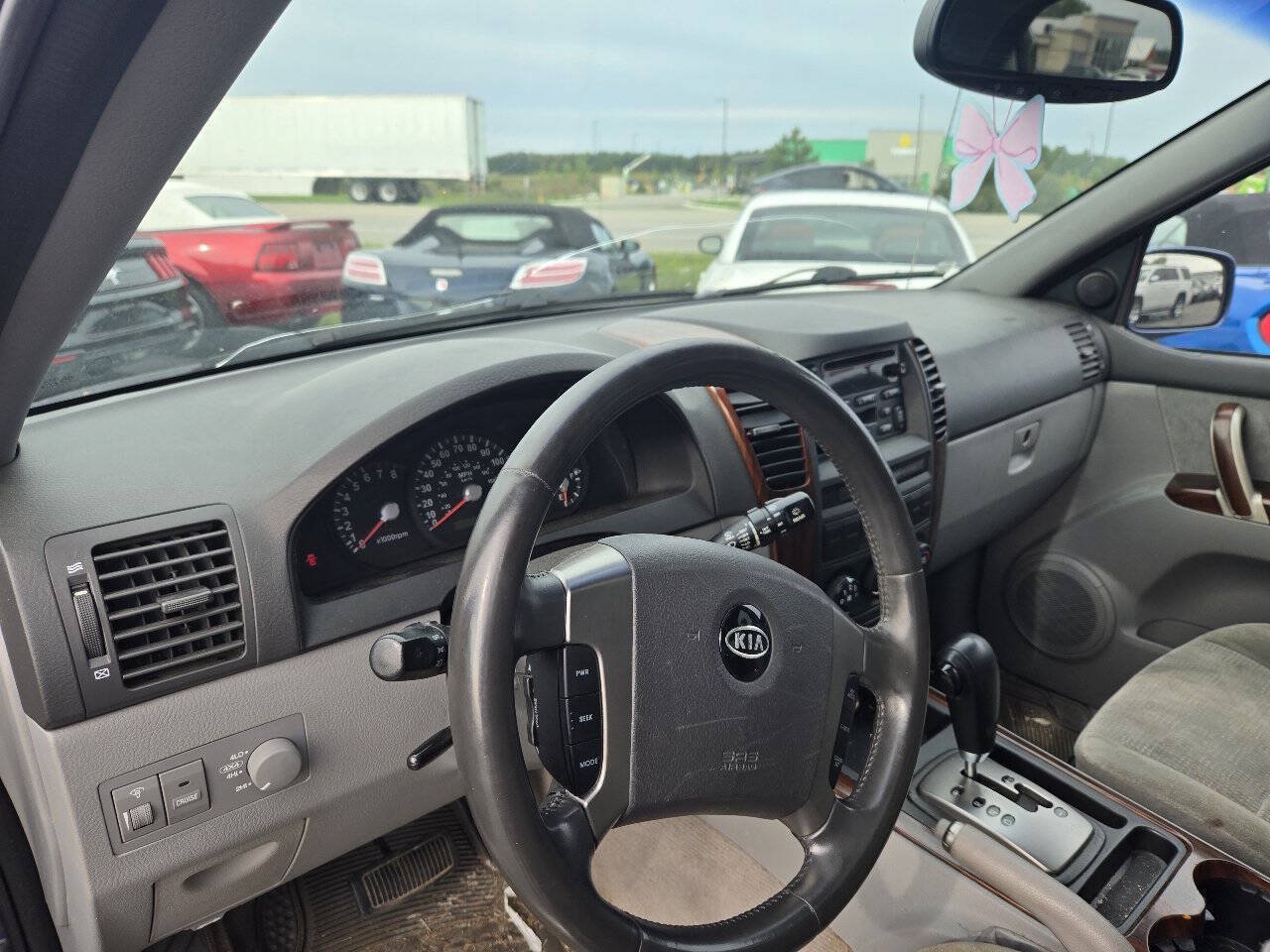Used 2006 Kia Sorento EX AWD/4WD image 10