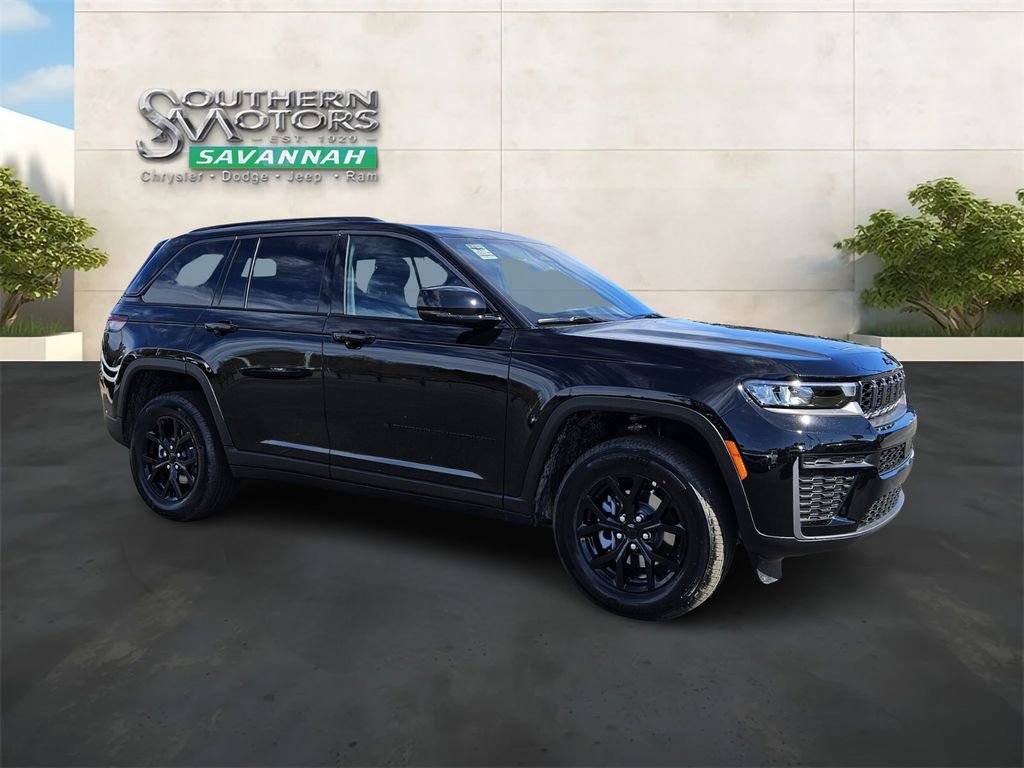New 2026 Jeep Grand Cherokee Altitude RWD image 7
