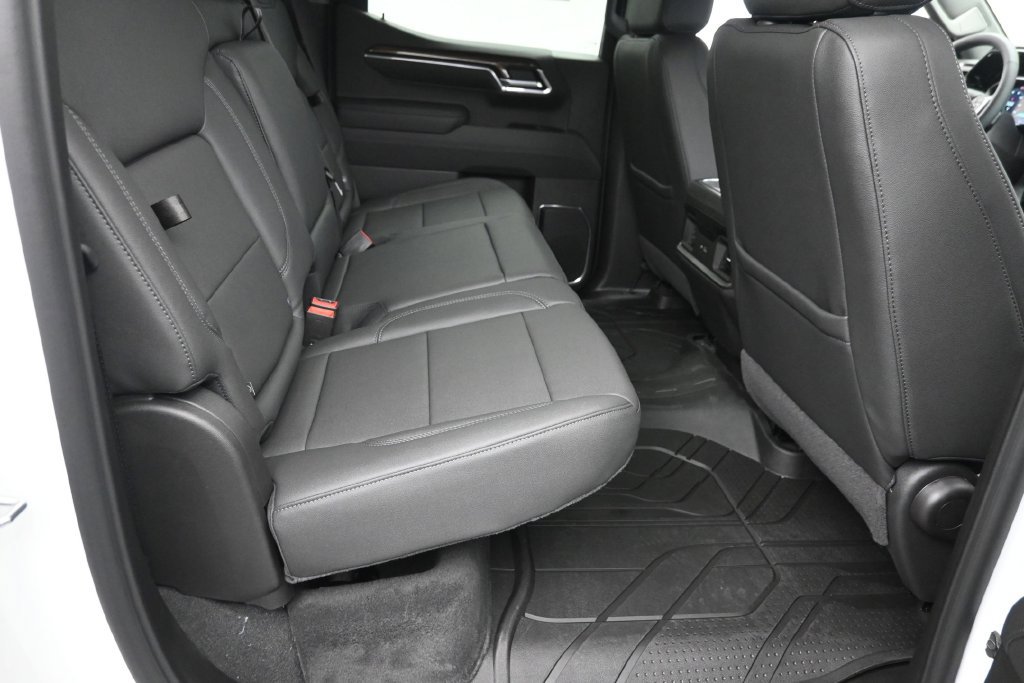 New 2026 Chevrolet Silverado 1500 LT w/ All Star Edition Plus AWD/4WD image 10