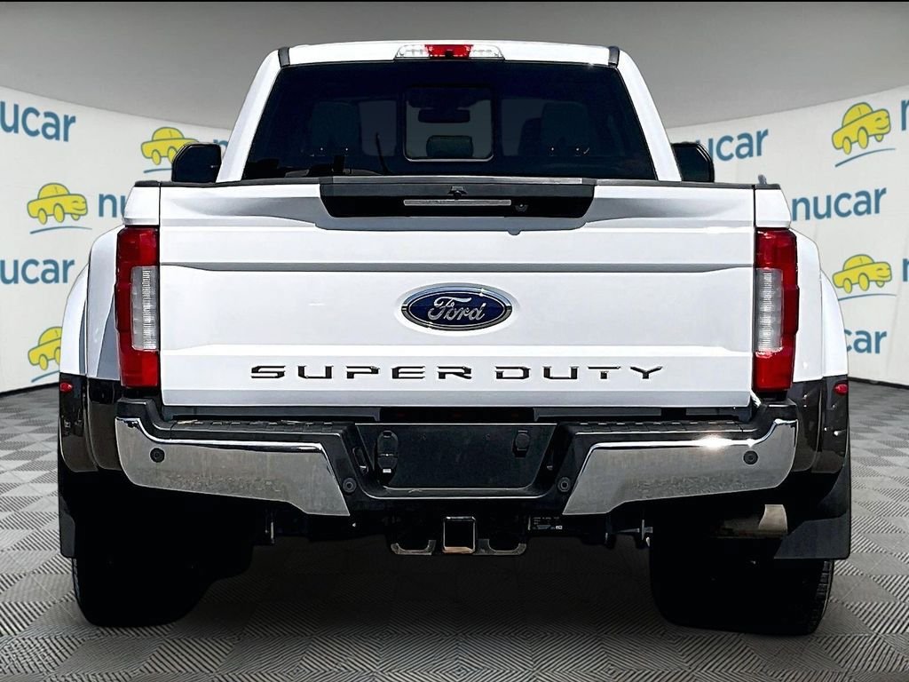 Used 2017 Ford F350 Lariat w/ Lariat Ultimate Package AWD/4WD image 5