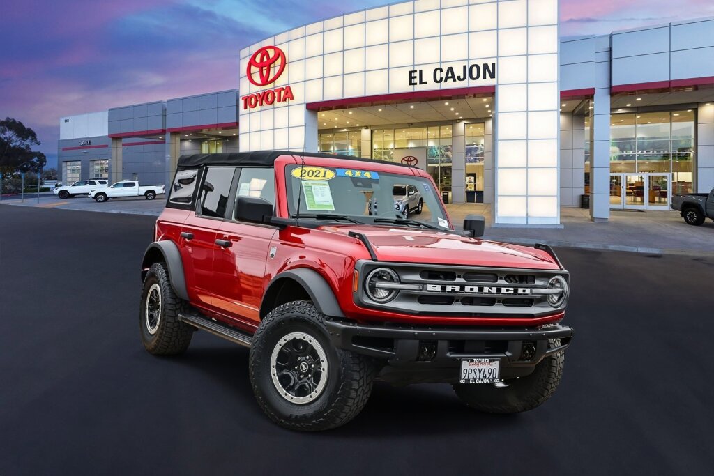 Used 2021 Ford Bronco Big Bend w/ Sasquatch Package