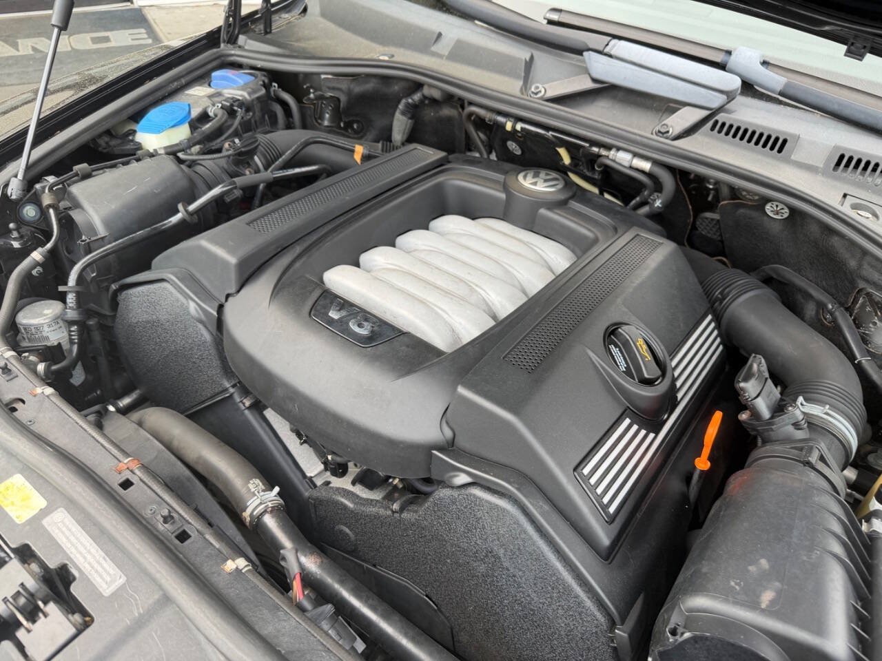Used 2004 Volkswagen Touareg V8 AWD/4WD image 12