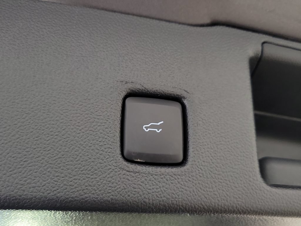 Used 2023 Ford Escape Active FWD image 13