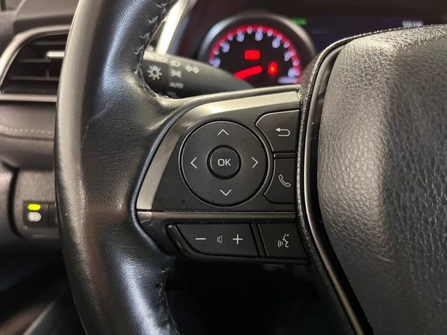 Used 2023 Toyota Camry XSE image 22