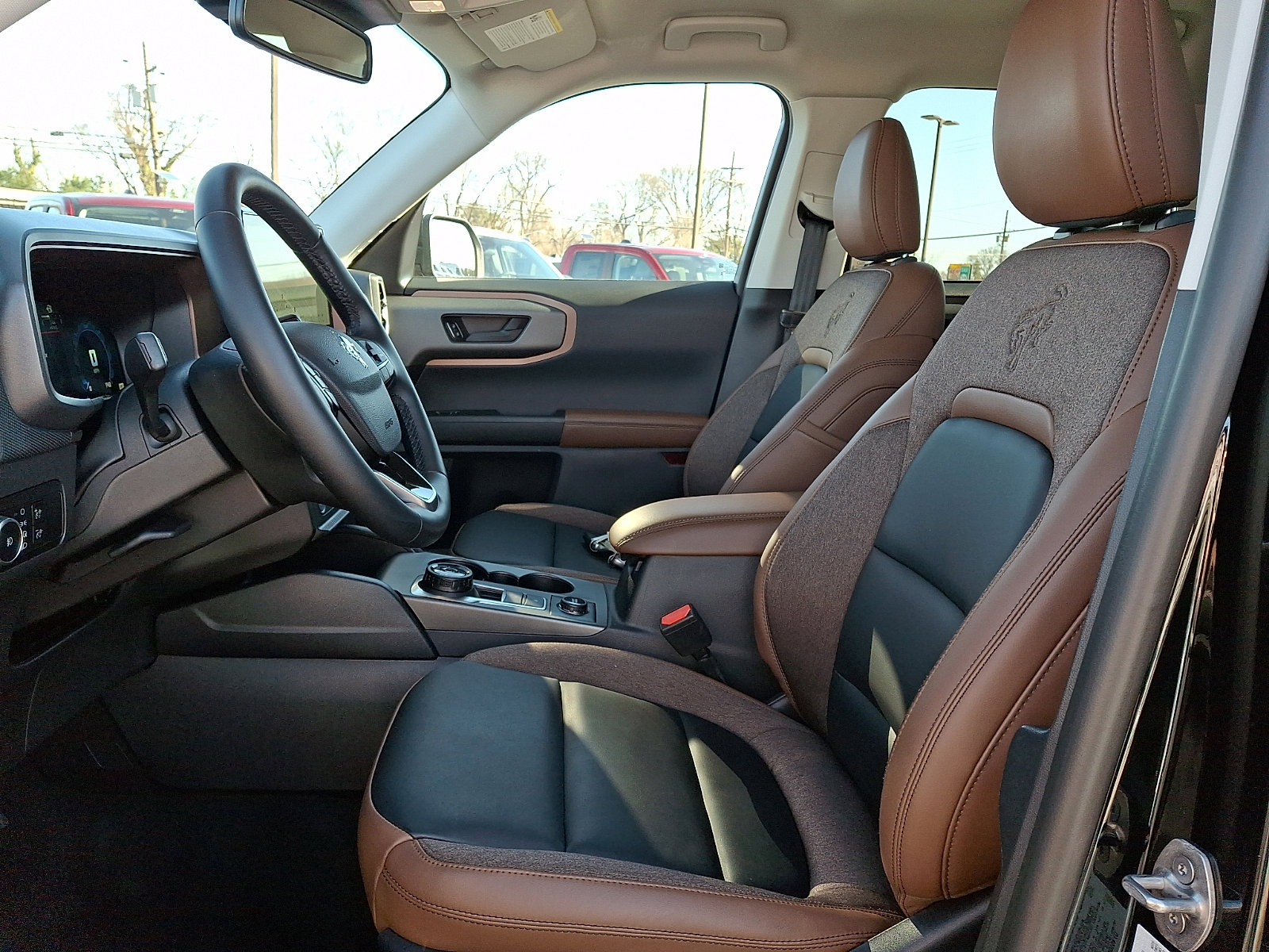 Used 2025 Ford Bronco Sport Outer Banks w/ Outer Banks Tech Package+ image 14