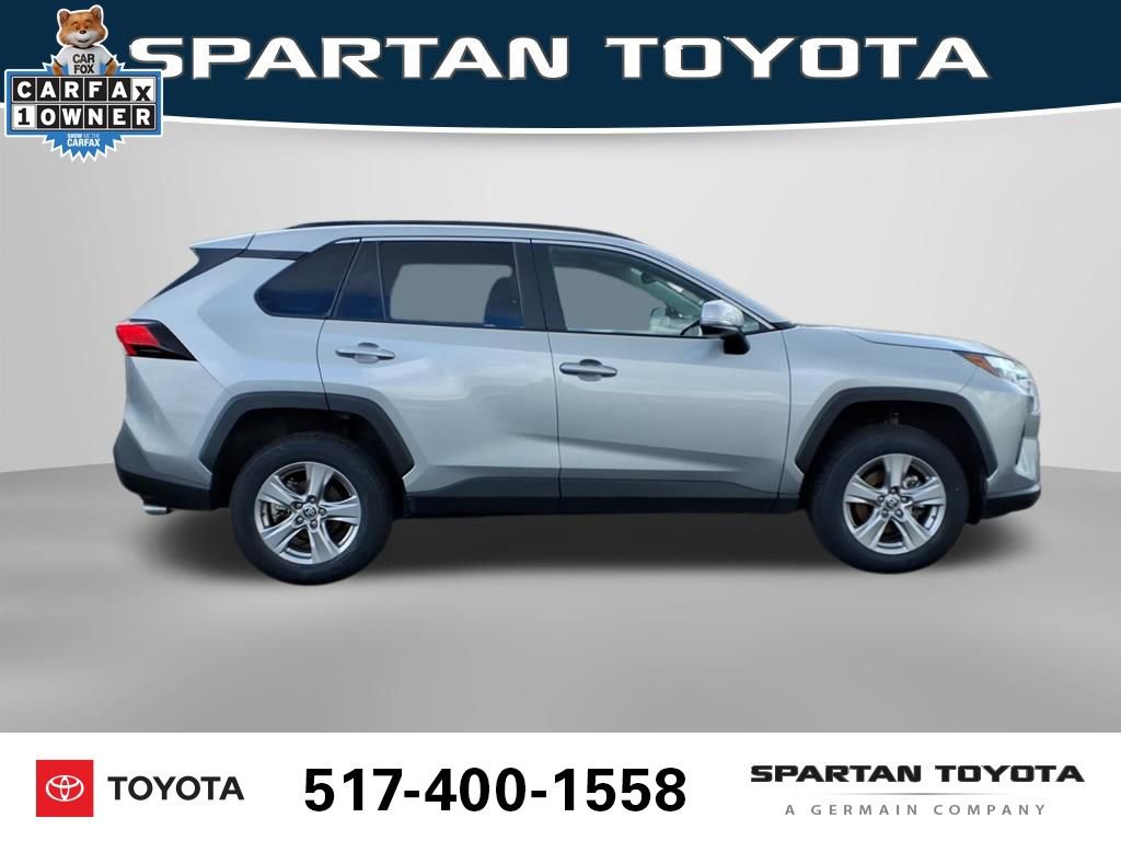 Used 2025 Toyota RAV4 XLE AWD/4WD image 7
