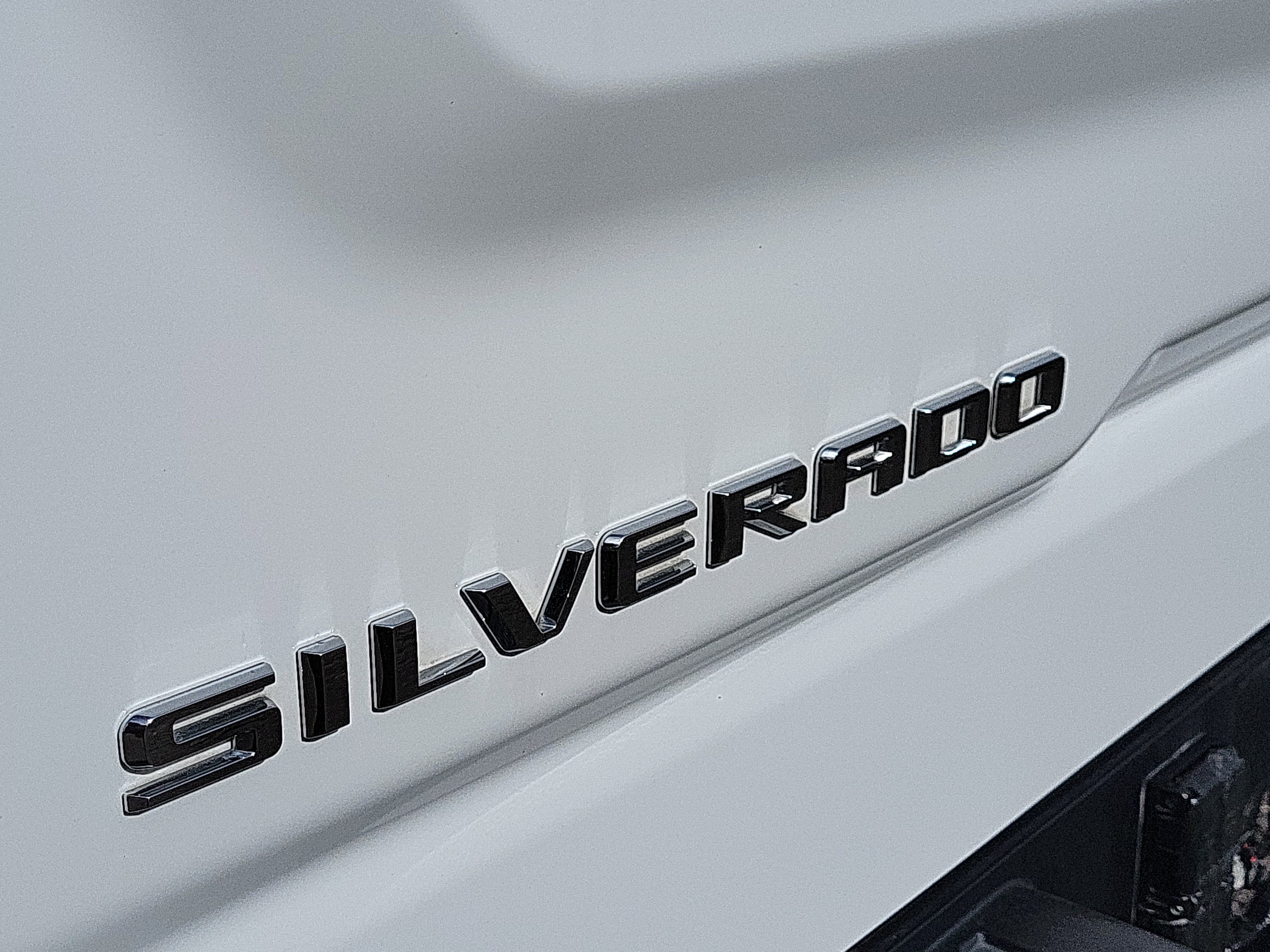 Used 2025 Chevrolet Silverado 1500 LT Trail Boss w/ LT Trail Boss Premium Package image 17