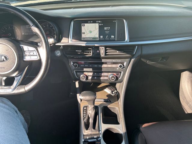 Used 2019 Kia Optima SX w/ SX Limited (Bronze) Package image 18