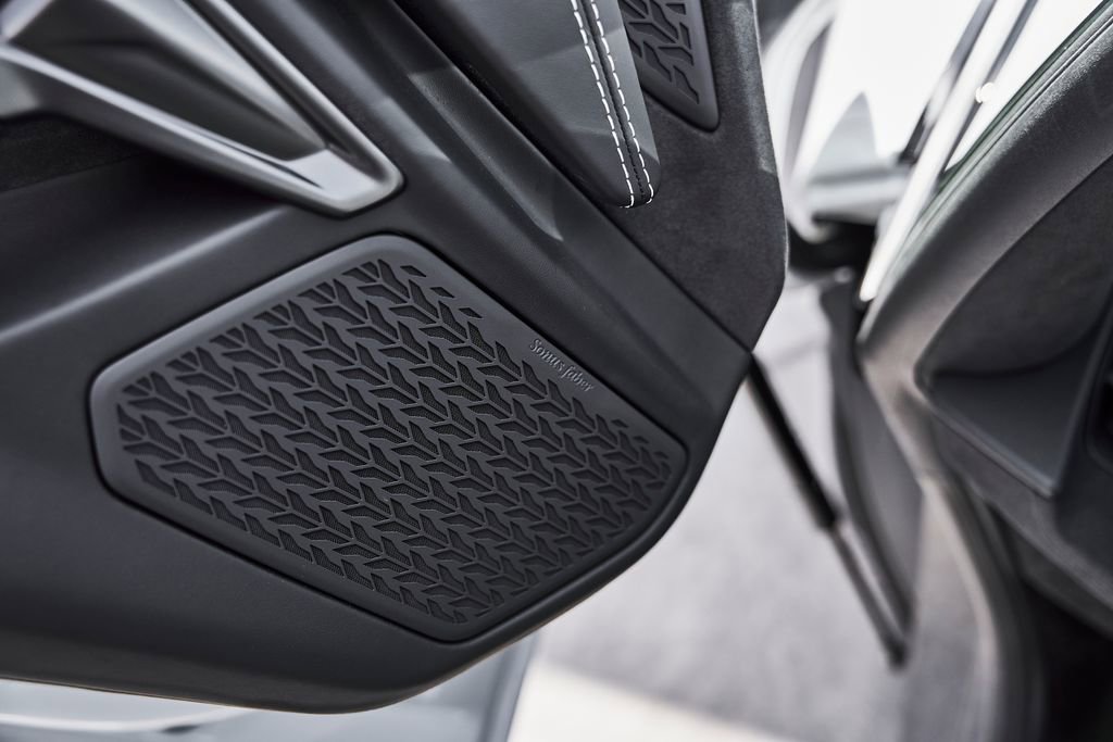 Used 2026 Lamborghini Revuelto AWD/4WD image 40