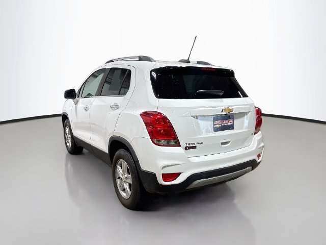 Used 2019 Chevrolet Trax LT w/ LT Convenience Package AWD/4WD image 9