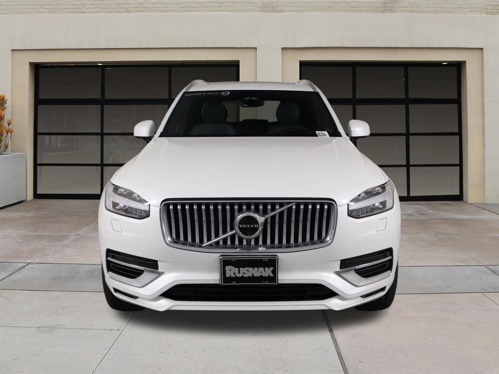 Certified 2023 Volvo XC90 T8 Ultimate AWD/4WD image 6
