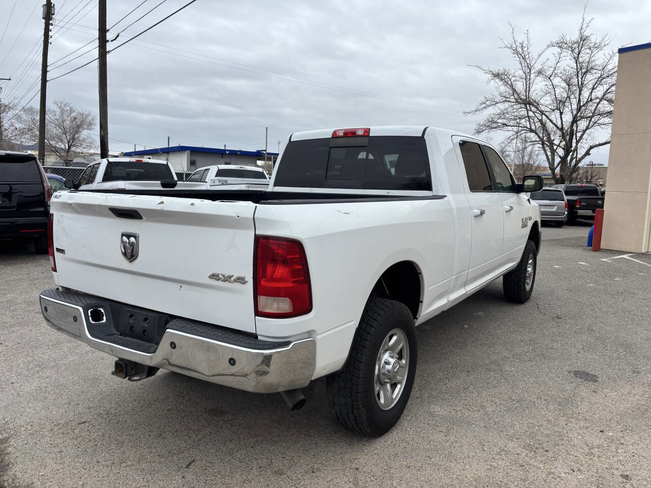 Used 2014 RAM 2500 SLT w/ Luxury Group AWD/4WD image 7