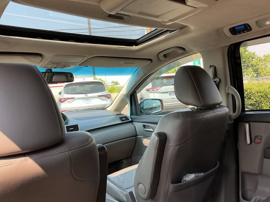 Used 2011 Honda Odyssey Touring image 26