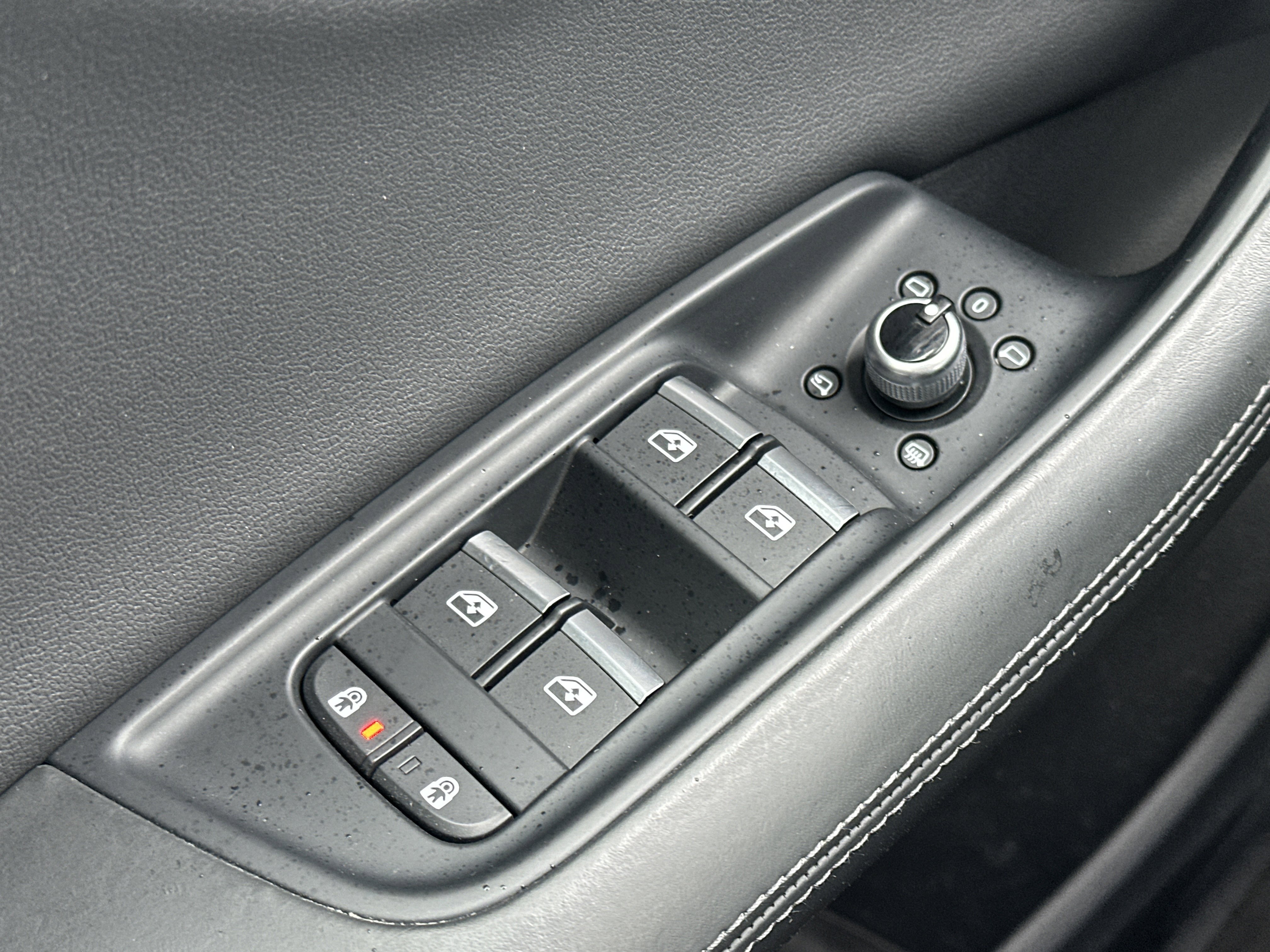 Used 2024 Audi Q7 3.0T Prestige w/ Prestige Package image 29