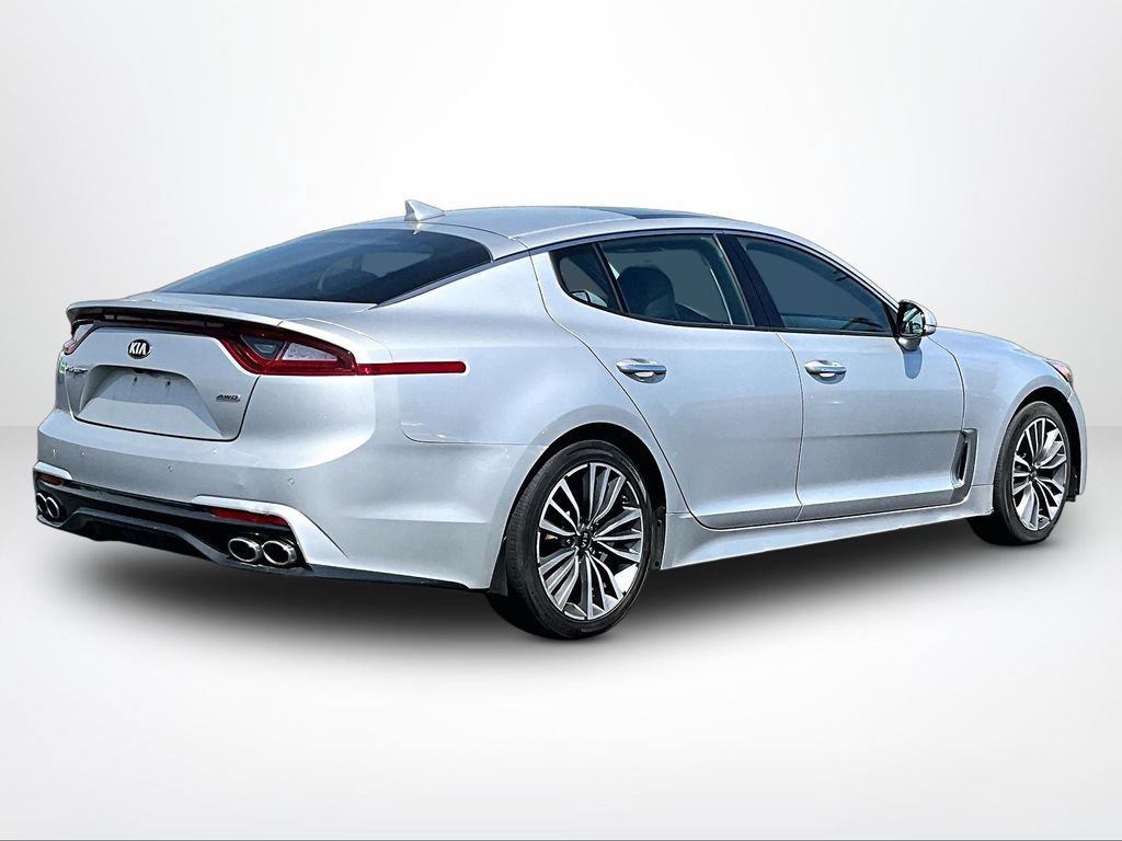Used 2018 Kia Stinger Premium w/ Paint Protection Package AWD/4WD image 2