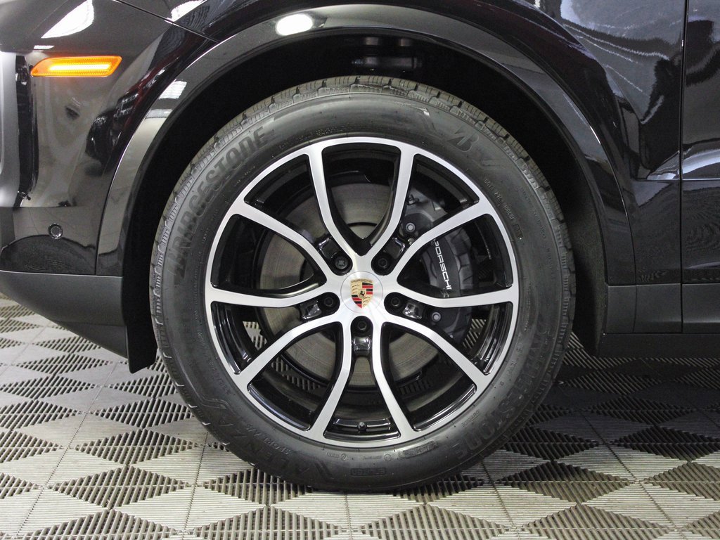 New 2026 Porsche Cayenne image 40