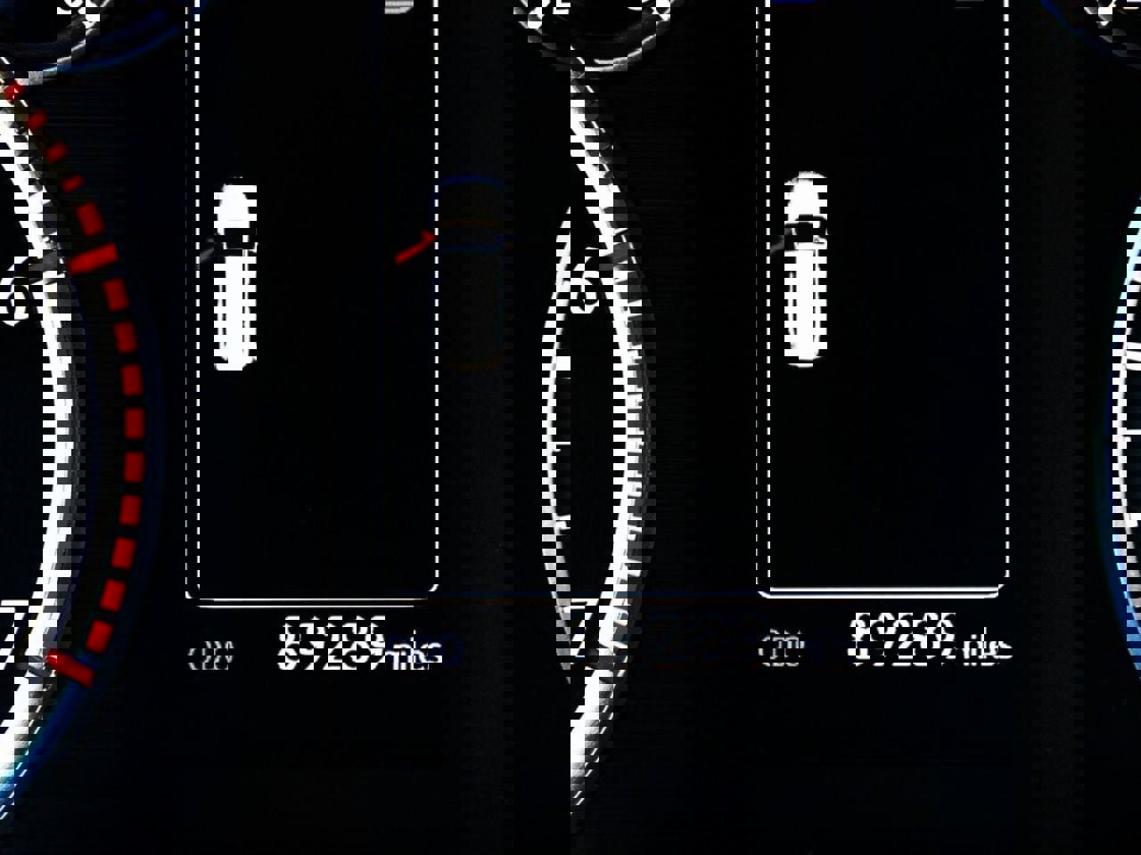 Used 2020 Lexus GX 460 Premium w/ Premium Package image 15