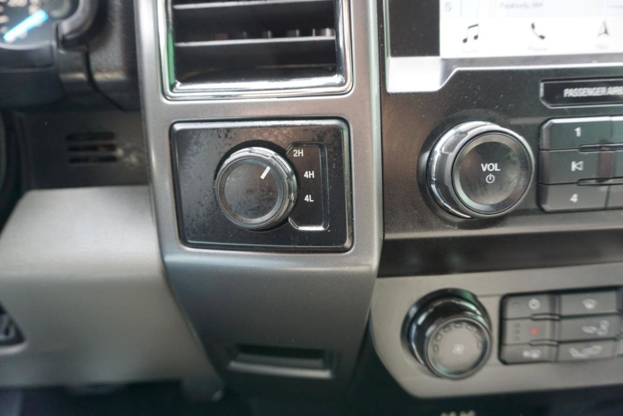 Used 2019 Ford F150 XLT w/ Equipment Group 302A Luxury AWD/4WD image 17