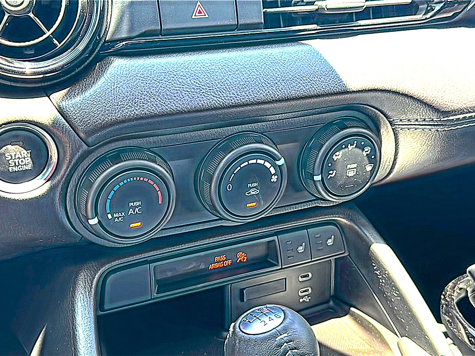 New 2026 MAZDA MX-5 Miata Club w/ Interior Package RWD image 23