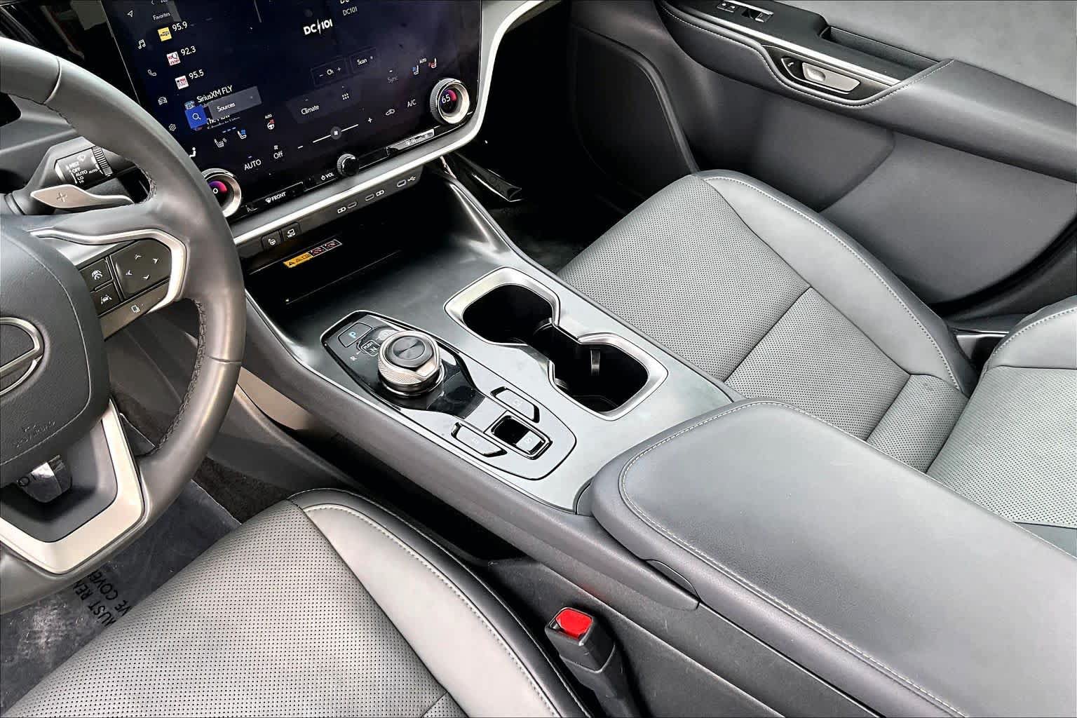 Used 2023 Lexus RZ 450e Premium w/ Technology Package AWD/4WD image 16