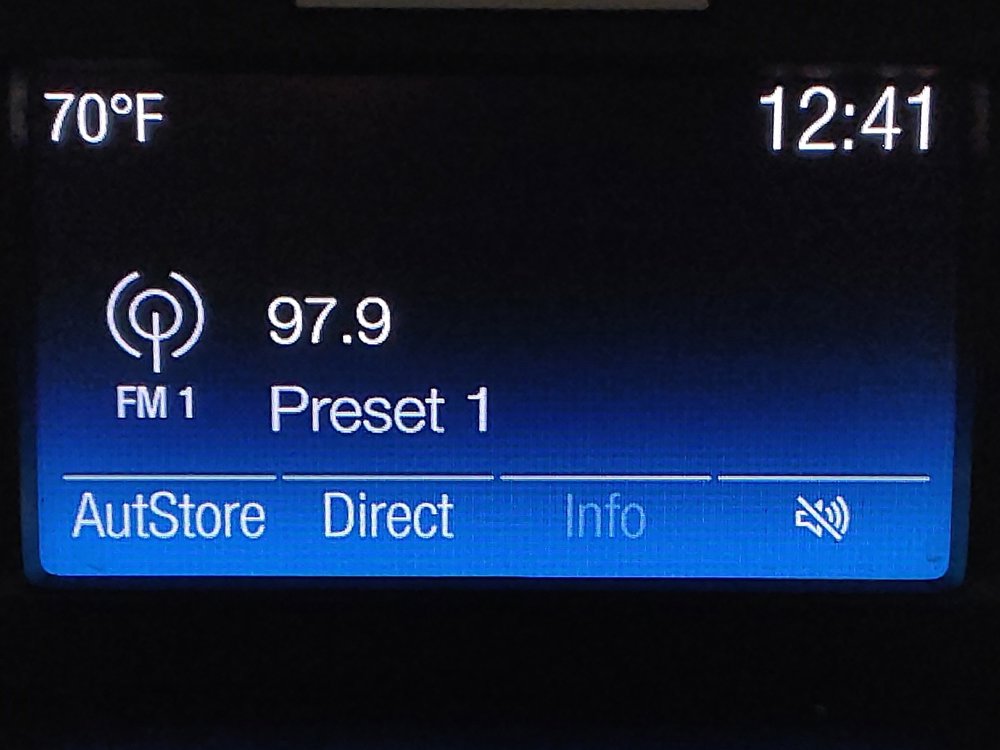 Used 2017 Ford Escape SE image 25