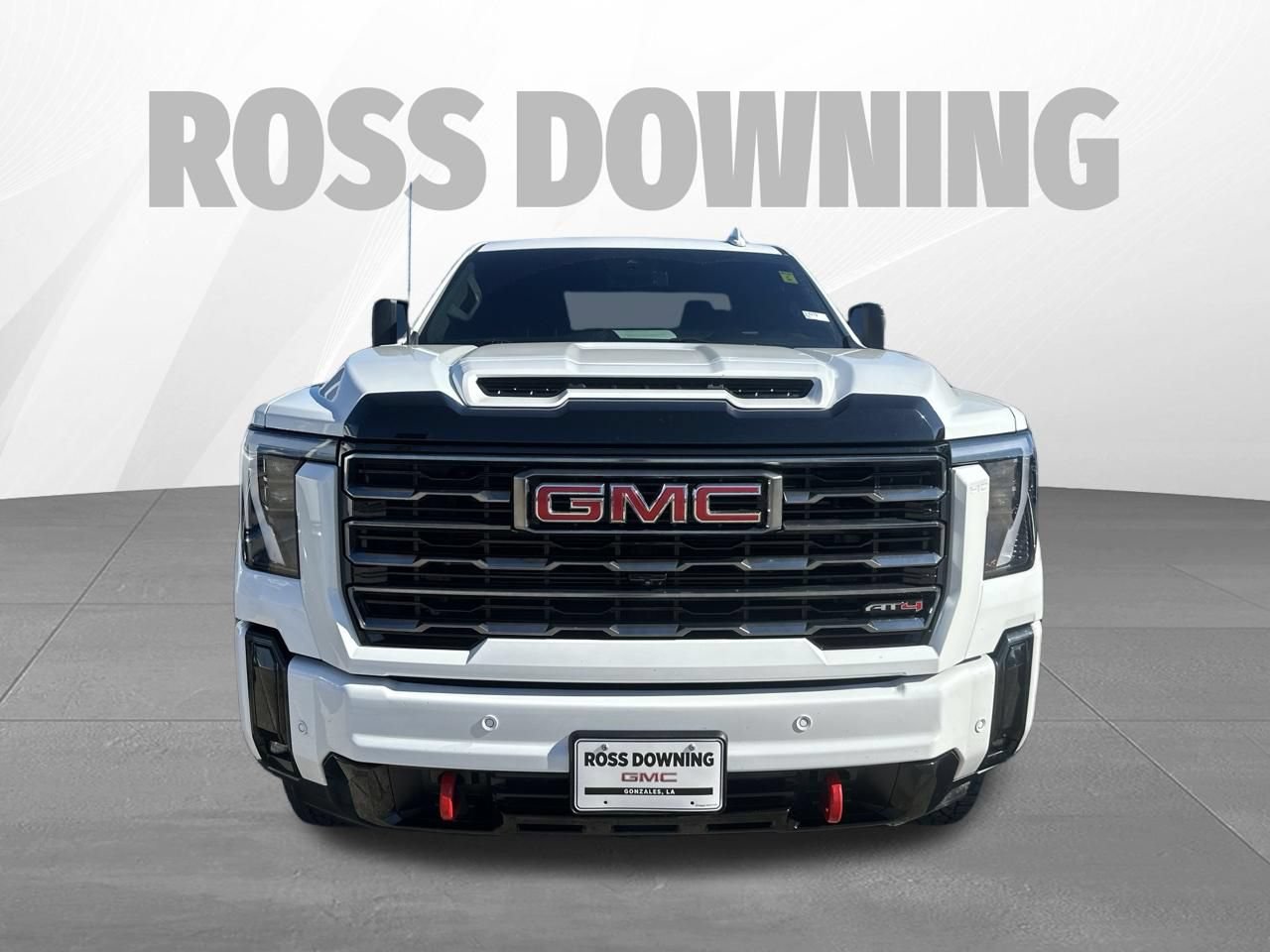 Used 2025 GMC Sierra 2500 AT4 AWD/4WD image 2