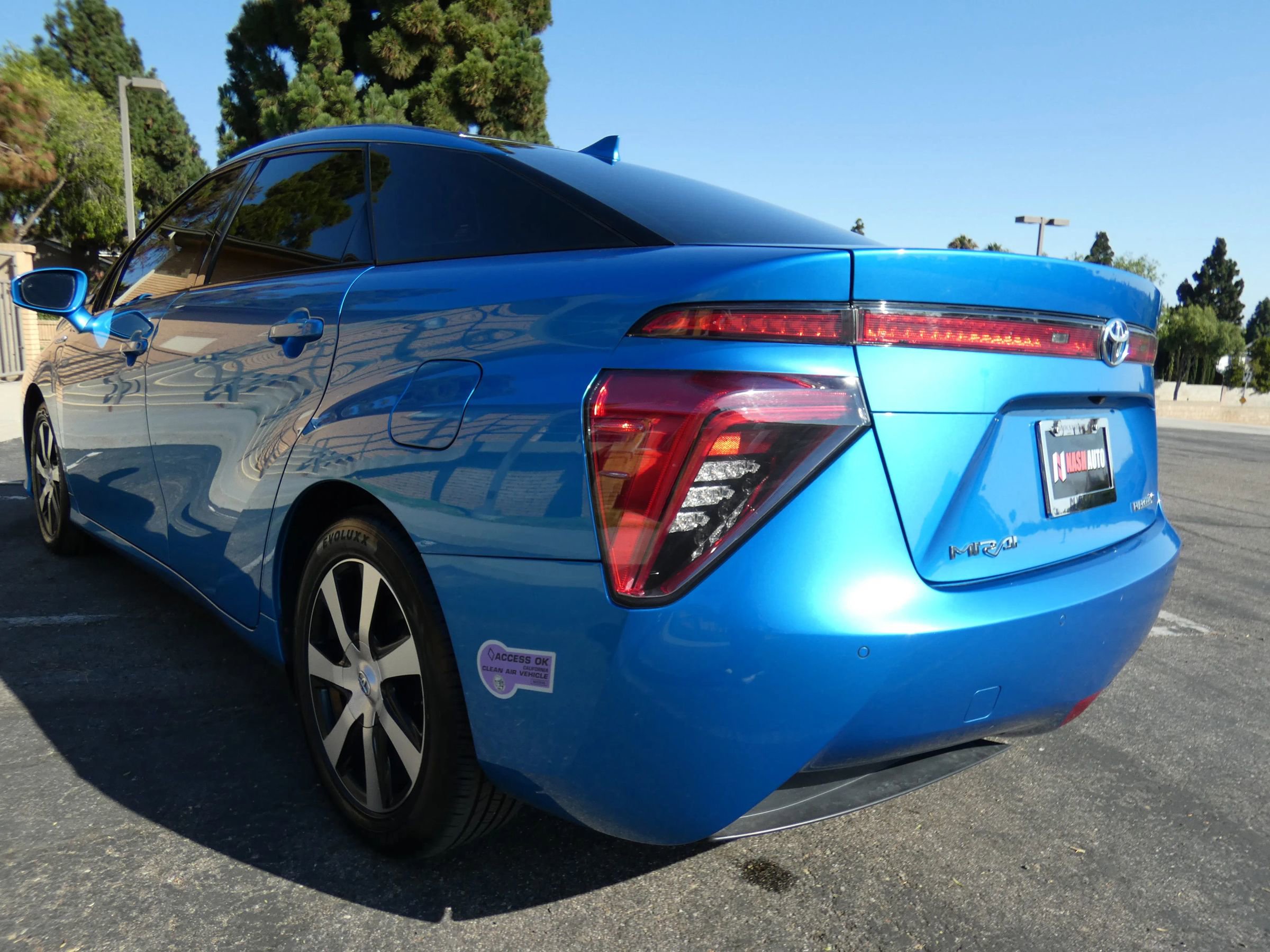 Used 2018 Toyota Mirai image 12