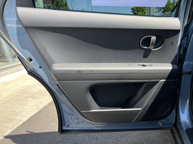 New 2025 Hyundai Ioniq 5 SE image 27