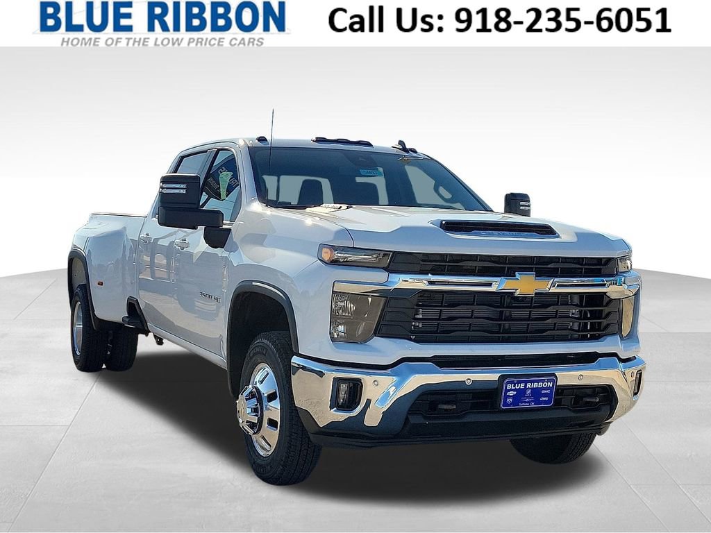 New 2026 Chevrolet Silverado 3500 LT w/ All Star Edition image 1